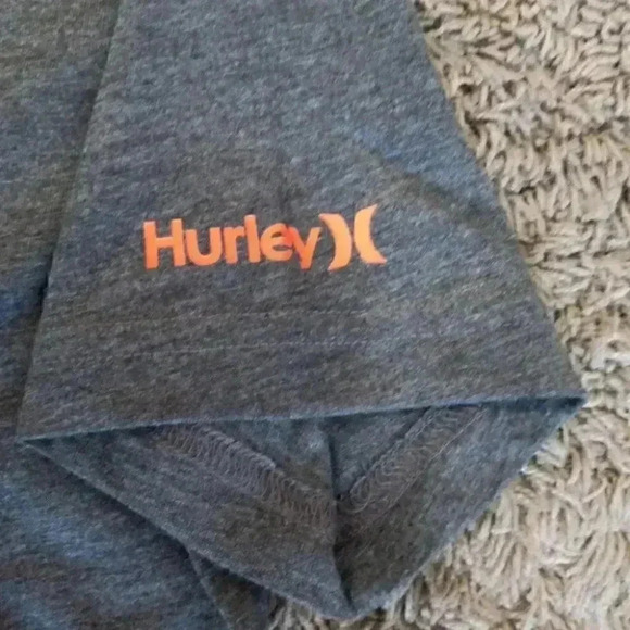 Double Pack of Hurley T-Shirts - Picture 3 of 6